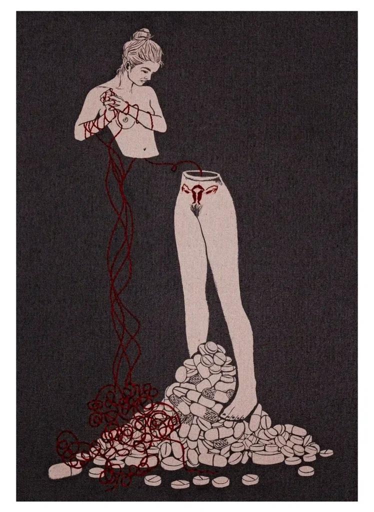 Ilustración digital impresa sobre lienzo e intervenida con bordado. La imagen retrata como la etapa de la menopausia tiene una connotación negativa en vez de ser entendida como un gran Ritual de Paso.