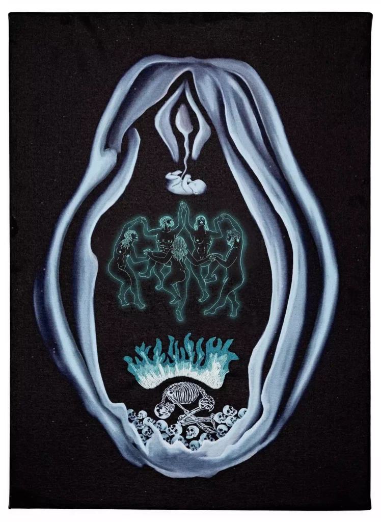 Ilustración digital impresa sobre lienzo e intervenida con bordado. La imagen retrata como las parteras fueron las primeras guardianas no sólo de la vida sino de la muerte también.